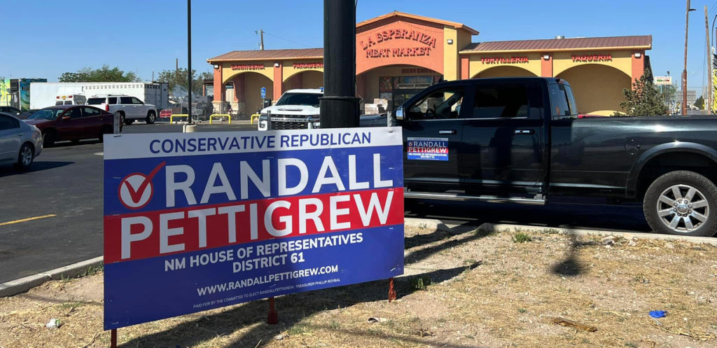 Randall Pettigrew campaign sign outside La Esperanza Meat Market in Hobbs, NM
